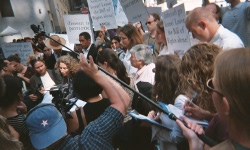 在线超级轰炸电话网页版